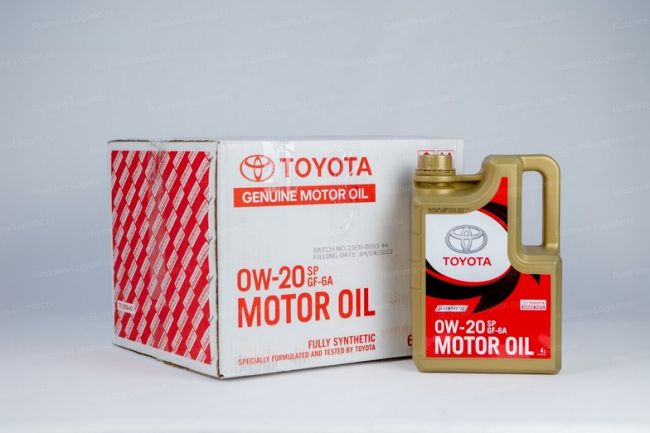 Моторное масло Toyota SAE 0W-20 Моторное масло Toyota SAE 0W-20